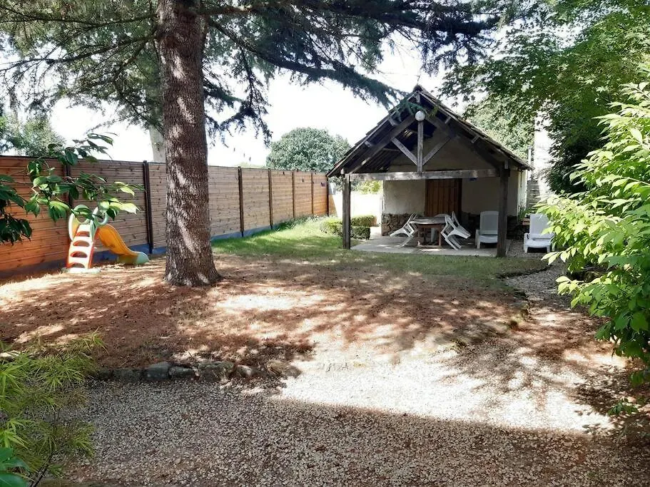 Maison Meublee Axe Rennes Saint Malo La Baussaine 0*,  France